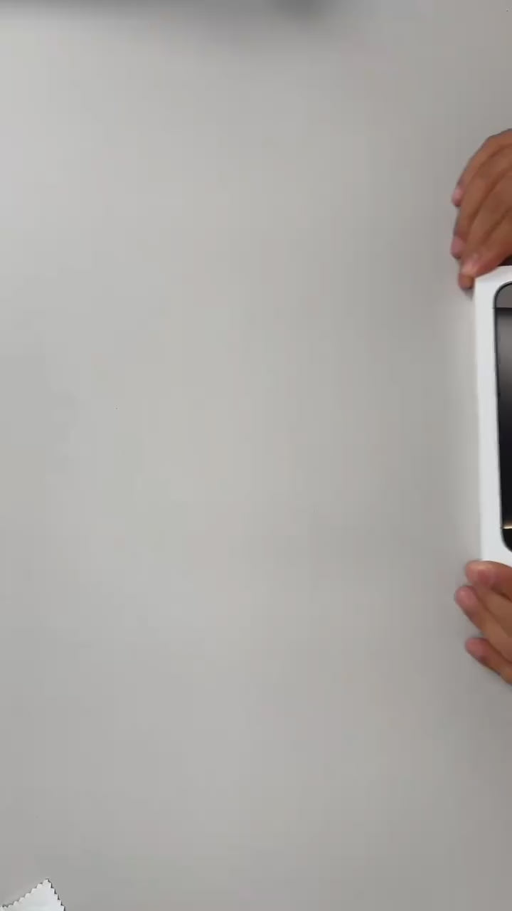 Carica il video: 